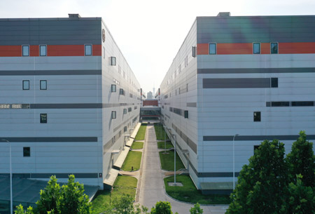 Jaguar & Land Rover Showroom